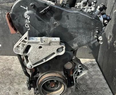 Volkswagen CUAA PASSAT Variant (3G5) 2018 Motor completo