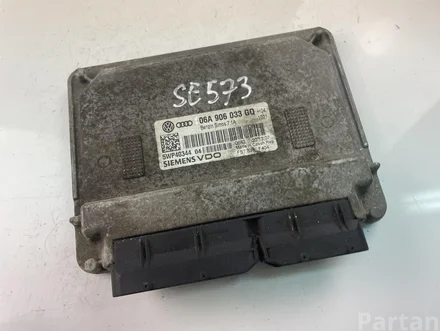 Audi 06A906033GQ A3 (8P1) 2010 Control unit for engine