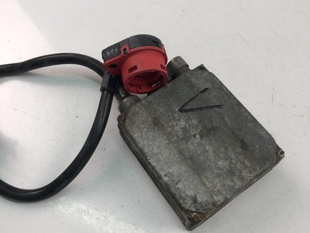 Audi 4B0941471 A6 (4B2, C5) 2004 Priekinių žibintų šviesos kontrolės valdymo blokas