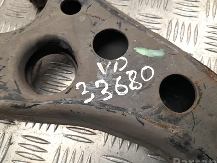 Toyota 680 PRIUS (_W5_) 2016 Front  track control arm lower Left Front