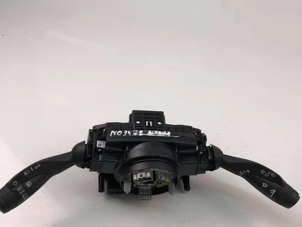 Volvo 32266029 V60 2018 Multifunction button set for steering wheel