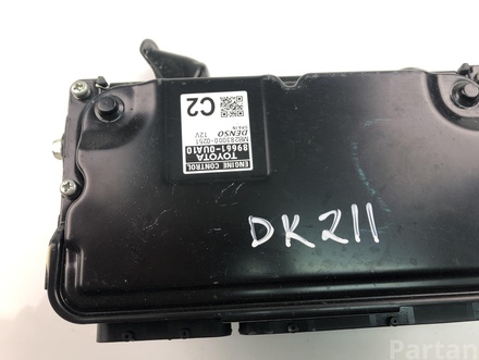 Toyota 89661-0UA10 / 896610UA10 YARIS (_P13_) 2017 Control unit for engine