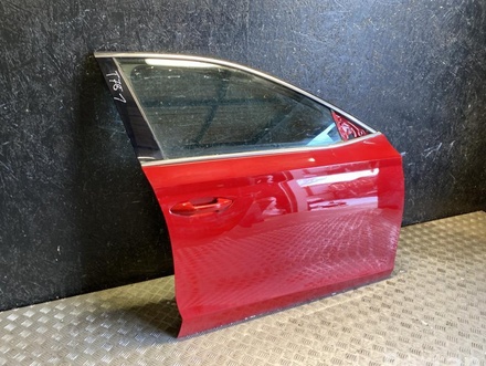 Škoda Octavia Mk4 2021 Door Right Front