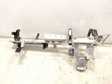 Maserati A89824823027C, 06703047380 MC 20 Cielo 2023 Bracket for dashboard