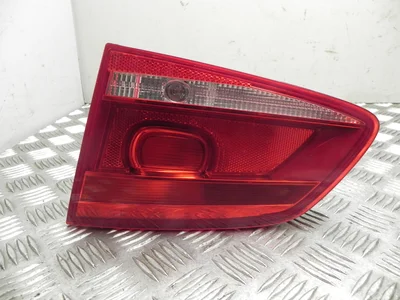 Volkswagen 3AF 945 094 Q / 3AF945094Q PASSAT Variant (365) 2014 Piloto posterior