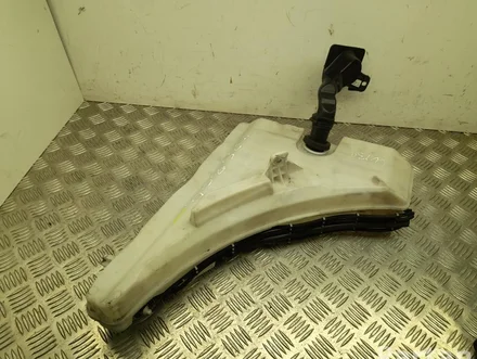 Audi 4M0955449C Q7 (4M) 2015 Washer Fluid Tank
