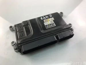 Mazda P5CE18881 3 (BM) 2015 Control unit for engine