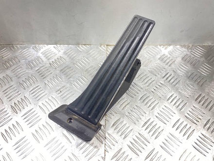 BMW 6860784 7 (F01, F02, F03, F04) 2014 Accelerator Pedal