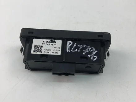 Volvo P31443874 XC90 II 2018 Boot lid/tailgate button