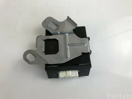 Mitsubishi 8631B027 OUTLANDER II (CW_W) 2011 Aparato de mando