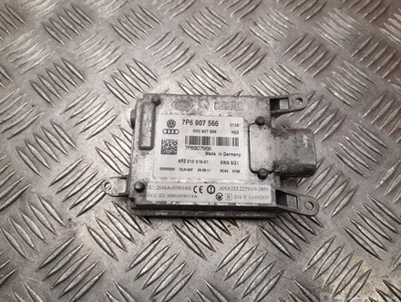 Volkswagen 7P6 907 566 / 7P6907566 TOUAREG (7P5) 2011 Control unit for blind spot detection
