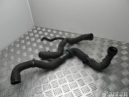 Volkswagen 3.2 / 32 PASSAT (3C2) 2006 Radiator Hose