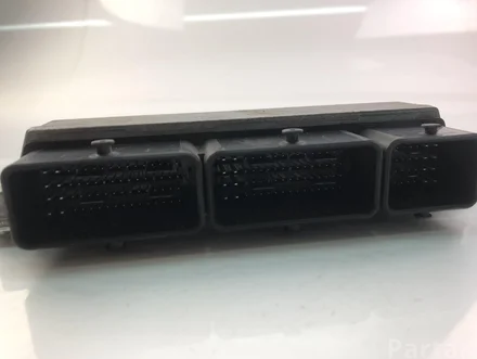 Dacia 237109221R; 237105499R / 237109221R, 237105499R LOGAN MCV (KS_) 2010 Control unit for engine
