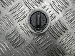Peugeot 9810268080 2008 II (P24) 2020 Sensor de golpe (sistema de airbag)
