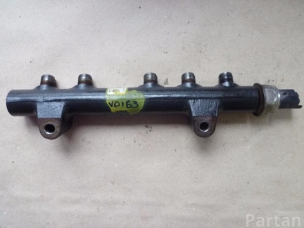 CITROËN 9684753080 C4 Picasso I (UD_) 2010 Fuel rail