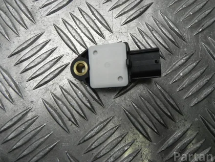 Toyota 89831-0F040 / 898310F040 VERSO (_R2_) 2015 Impact Crash Sensor