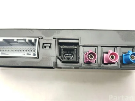 Maserati 670293714 MC 20 Cielo 2023 Interface box (control unit 'bluetooth')