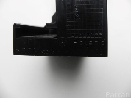 Volkswagen 5G9 857 782 B / 5G9857782B GOLF VII (5G1, BQ1, BE1, BE2) 2013 Carrier, capping