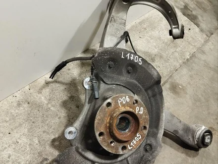 BMW QL677596709, EN6082T6, AW6082T6 6 Gran Coupe (F06) 2015 Vorderer Radlagergehäuse komplett rechte Seite