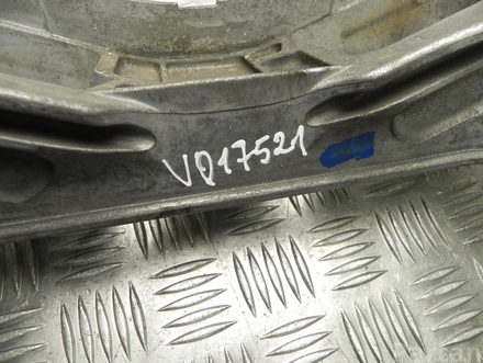 BMW 6776521 5 (E60) 2009 Bracket