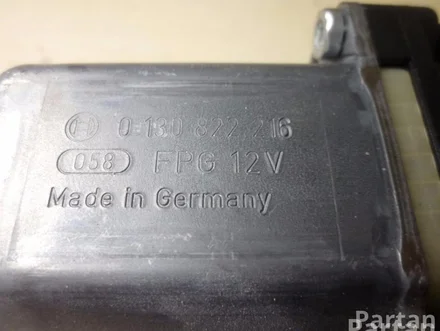 Ford 4M5T-14553 / 4M5T14553 FOCUS II (DA_, HCP) 2008 Window lifter motor Right Front