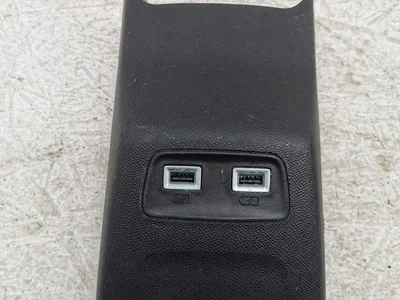 Peugeot 9824732180 208 II (P21) 2021 Накладка центральной консоли Зд