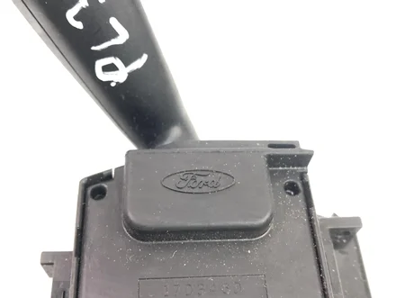 Ford 17D3460 FOCUS C-MAX 2006 Multi-switch colonne de direction