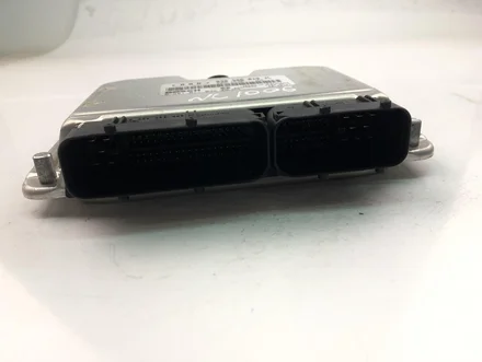 Audi 038906019JL; 0281011036 / 038906019JL, 0281011036 A4 (8E2, B6) 2007 Control unit for engine