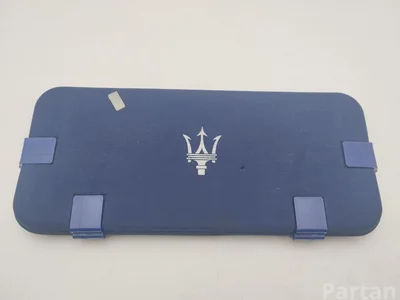 Maserati 06700045310 GHIBLI (M157) 2015 Caja de herramientas