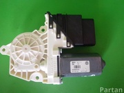 VW 5K0 959 704 C, 5K0 959 795 / 5K0959704C, 5K0959795 GOLF VI (5K1) 2010 Window lifter motor Right Rear