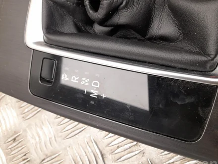 Mazda KA0H64341 CX-5 (KF) 2016 Gear indicator shift lever handle