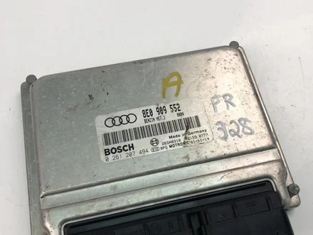 Audi 8E0909552; 0261207494 / 8E0909552, 0261207494 A4 (8E2, B6) 2001 Control unit for engine