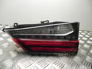 Lexus 327 15 / 32715 RX (_L2_) 2016 Lampy tylne z prawej USA