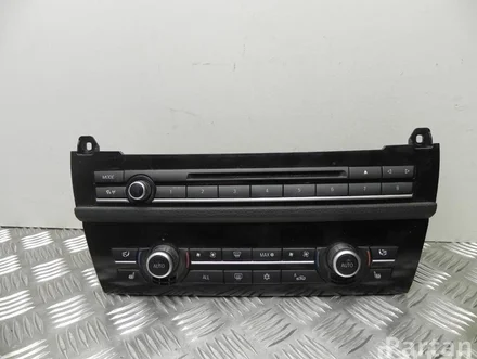 BMW 9241238 5 Touring (F11) 2011 Automatic air conditioning control