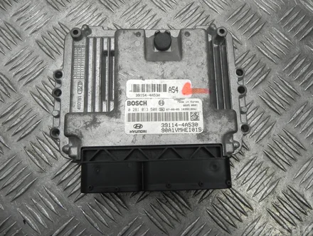 Hyundai 39114-4A530 / 391144A530 H-1 Box 2005 Control unit for engine