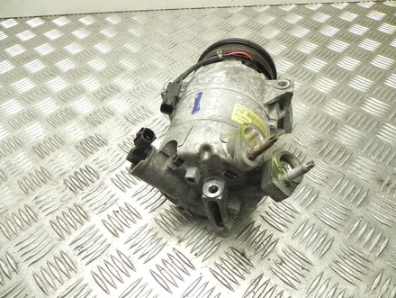 Ford DV61-19D629-FF / DV6119D629FF FOCUS III Turnier 2016 Compressor, air conditioning