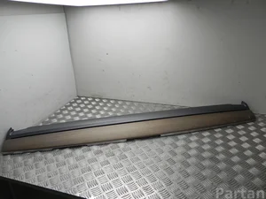Tesla 1619569-00-A / 161956900A Model Y 2022 Trim