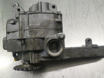 MERCEDES-BENZ A6421810647, 6421810901 C-CLASS (W204) 2009 Oil Pump