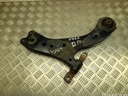 Lexus R ES VII XZ10 2019 Delantero  palanca de control de pista inferior right side