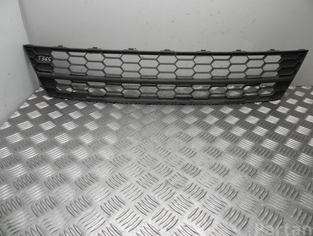 SKODA 5L0 853 677 / 5L0853677 YETI (5L) 2014 Grill