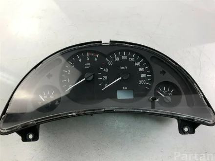 Opel 13173347WA CORSA C (F08, F68) 2006 Dashboard (instrument cluster)