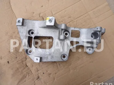 Volkswagen 06F 903 143 F / 06F903143F GOLF V (1K1) 2005 Скоба