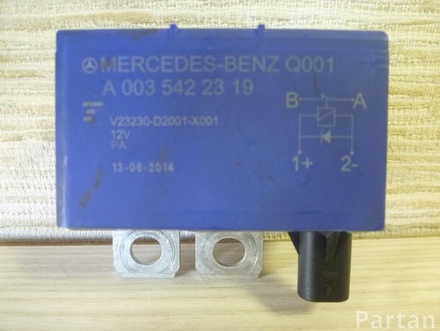 MERCEDES-BENZ A 003 542 23 19 / A0035422319 CLA Coupe (C117) 2014 Protection centrale contre la surcharge