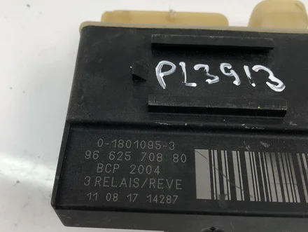 Peugeot 9662570880 3008 2014 Relais