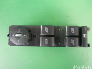 Ford AM5T 14A132 AA / AM5T14A132AA FOCUS III 2012 Switch for electric windows