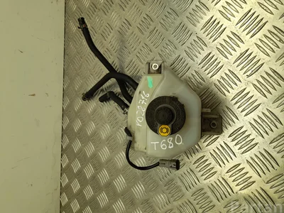 Toyota 5R PRIUS PLUS (_W4_) 2015 Expansion Tank, brake fluid