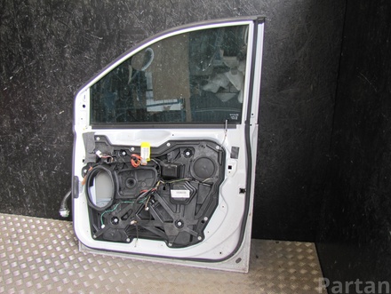 DODGE GRAND CARAVAN 2016 Door Right Front