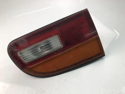 Mitsubishi 226-87009 / 22687009 DELICA / SPACE GEAR 2005 Feu arrière