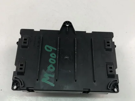 Citroën S180085003E C4 I (LC_) 2009 Central electronic control unit for comfort system