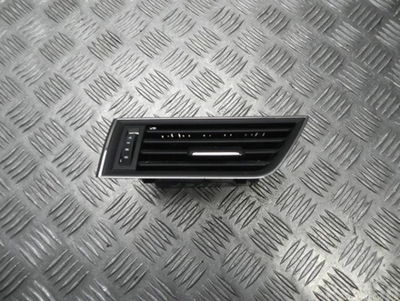 Škoda 3V0819701C SUPERB III Estate (3V5) 2017 Air vent Left Front